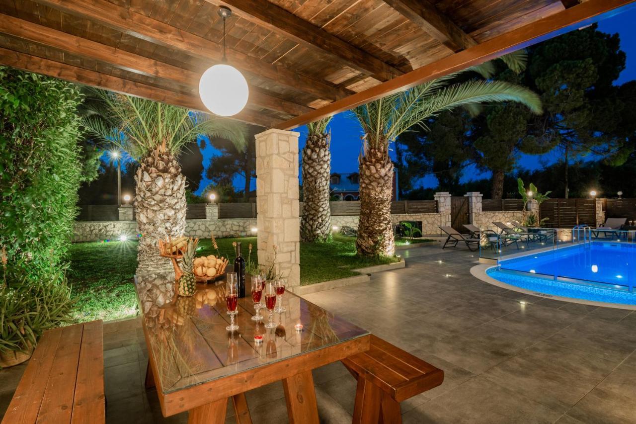 Luxury Villa Vanato&Pool Koukounariá Esterno foto